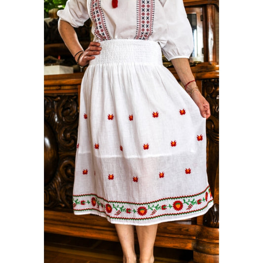 Fusta alba cu motive traditionale Florentina4