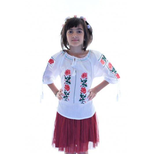 Ie copii Lucia