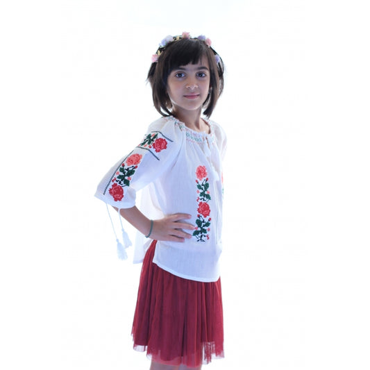Ie copii Lucia