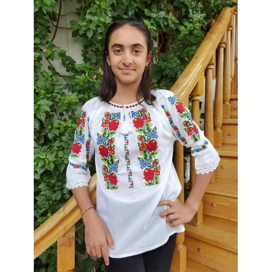 Ie Tradițională Albă din Bumbac cu Broderie Geometrică/Florală – Mâneci Trei Sferturi