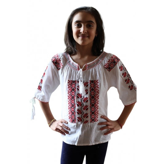 Ie Traditionala fetite ioana14