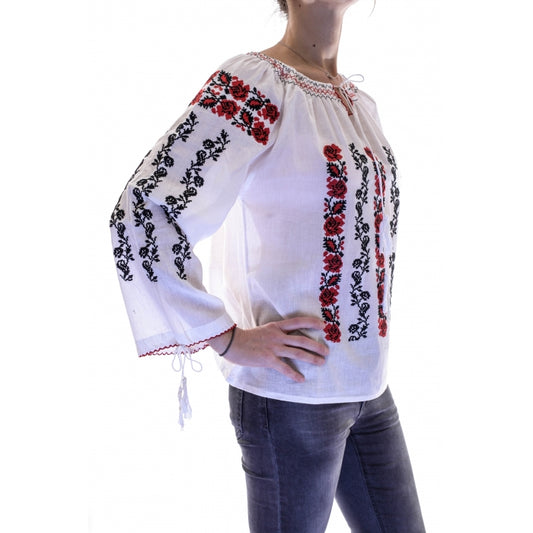 Ie Traditionala Niculina
