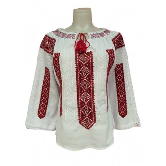 Ie traditionala romaneasca88