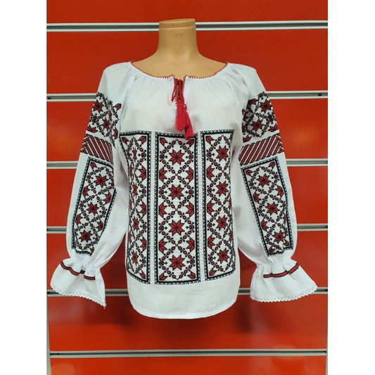 Ie traditionala romaneasca89