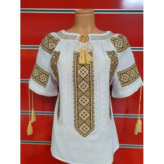 Ie traditionala romaneasca96