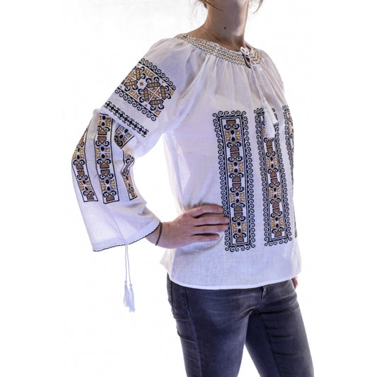 Ie Traditionala Valiana
