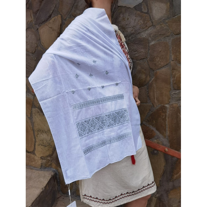 Marama traditionala16