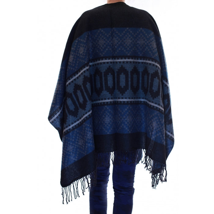 Poncho cu doua fețe Victoria4