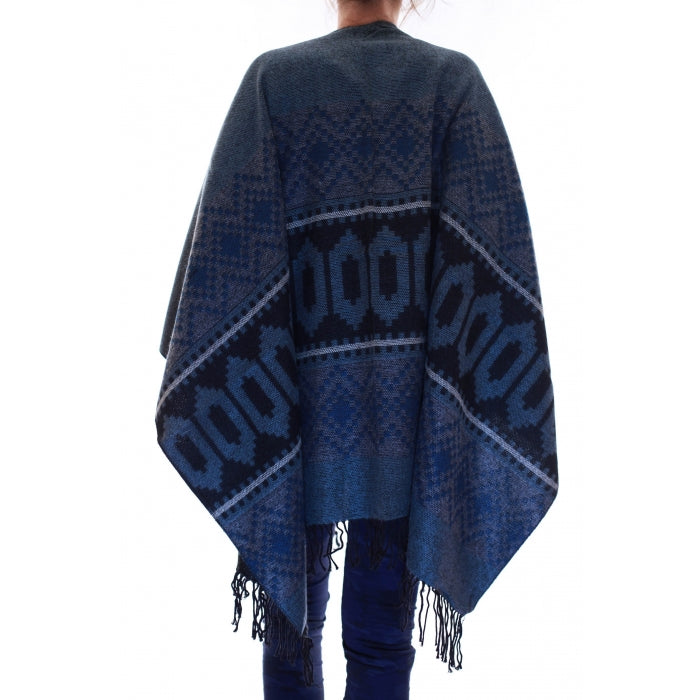 Poncho cu doua fețe Victoria4