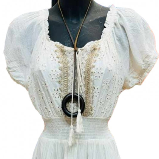 Rochie Bej Tradițională - Eleganță Naturală cu Mâneci Scurte