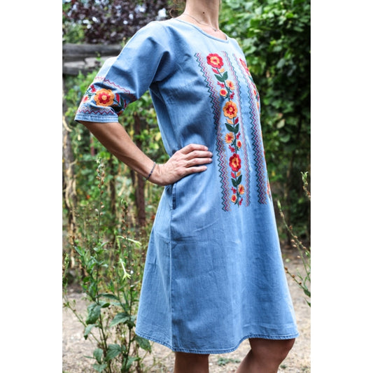 Rochie brodata din denim Elena10