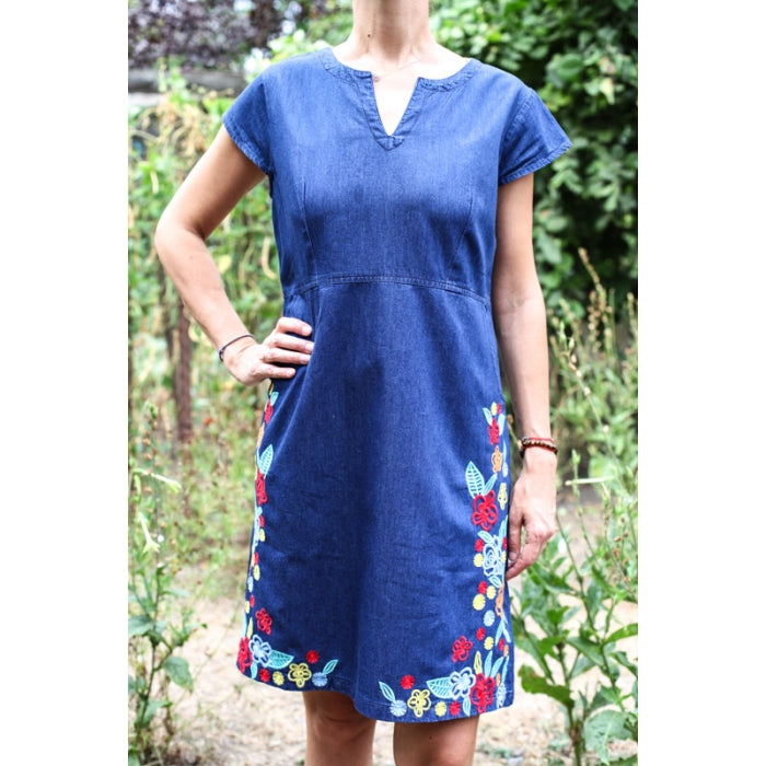 Rochie brodata din denim Elena11