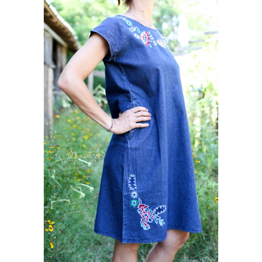 Rochie brodata din denim Elena5