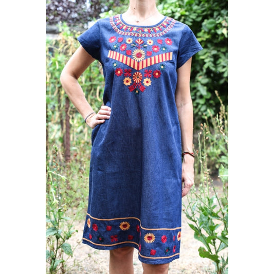 Rochie brodata din denim Elena7