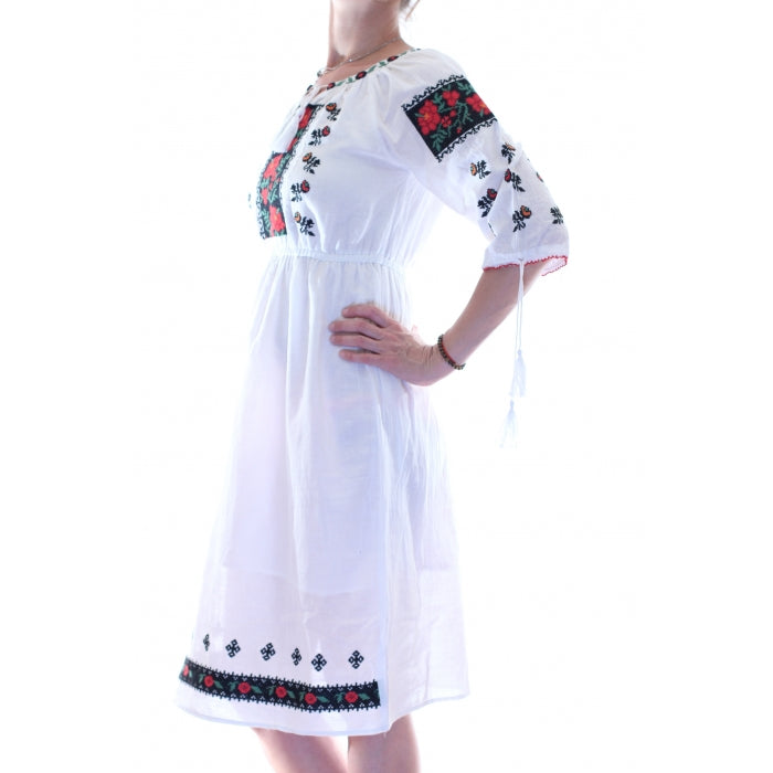 Rochie cu motive traditionale Ileana