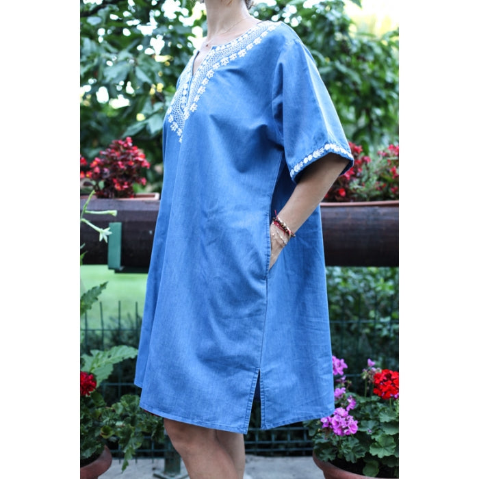 Rochie din denim cu broderie traditionala4
