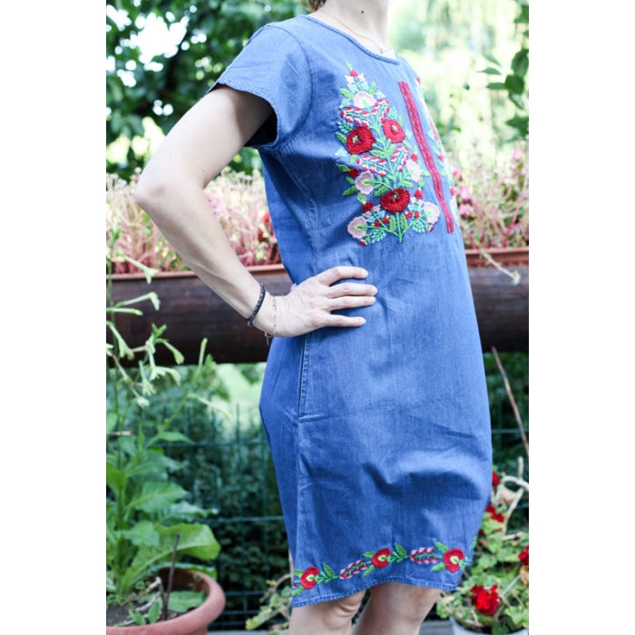 Rochie din denim cu broderie traditionala7