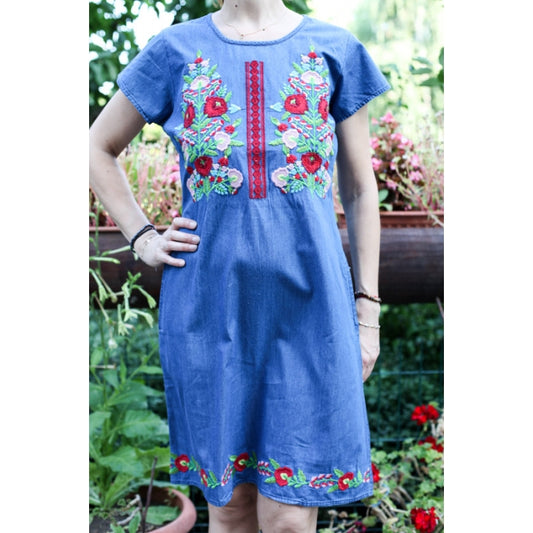 Rochie din denim cu broderie traditionala7