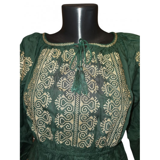 Rochie traditionala brodata cu motive romanesti-Model Ioana15