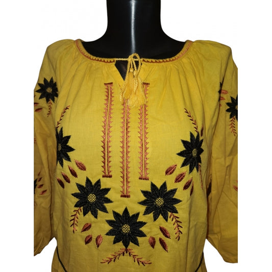 Rochie traditionala brodata cu motive romanesti-Model Ioana9