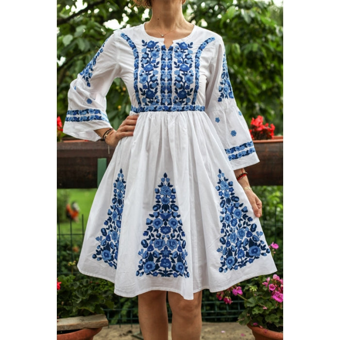 Rochie Traditionala cu Flori2