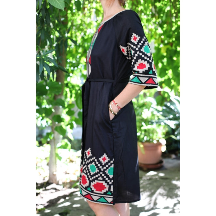 Rochie Traditionala motive geometrice neagra
