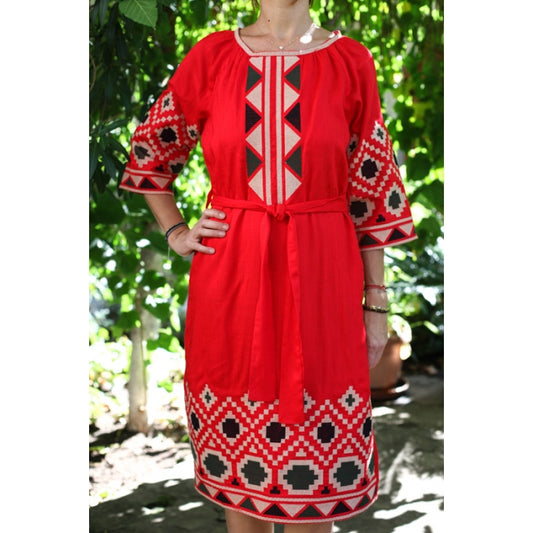 Rochie Traditionala motive geometrice rosie