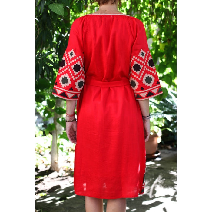 Rochie Traditionala motive geometrice rosie