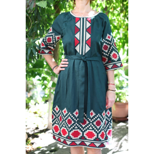 Rochie Traditionala motive geometrice verde