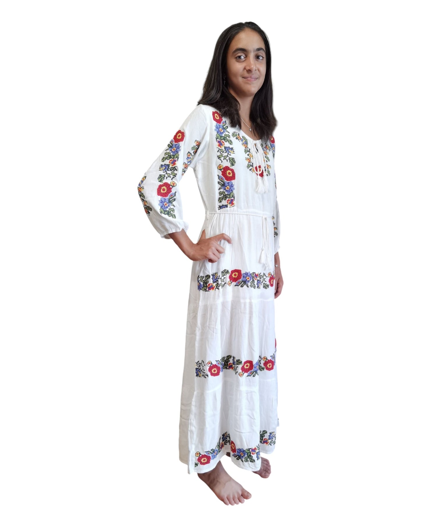 Rochie Tradițională Lungă din Crep cu Broderie Florală – Mărimi S-3XL