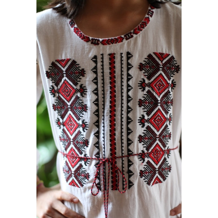 Rochita Traditionala Evelina11