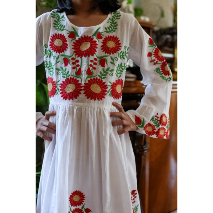 Rochita Traditionala Evelina5