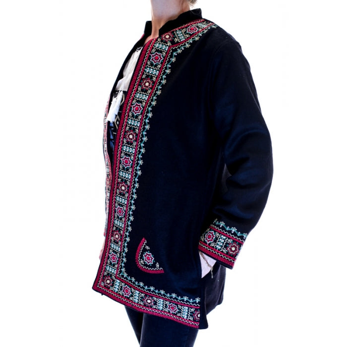 Sacou brodat cu motive traditionale Victoria4