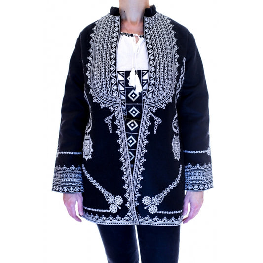 Sacou brodat cu motive traditionale Victoria