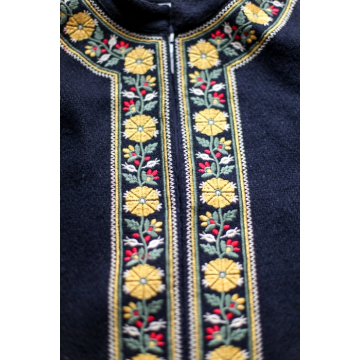 Sacou tesut din lana motive traditionale2