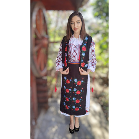 Set Traditional Dama, Vesta, Fota Ana1