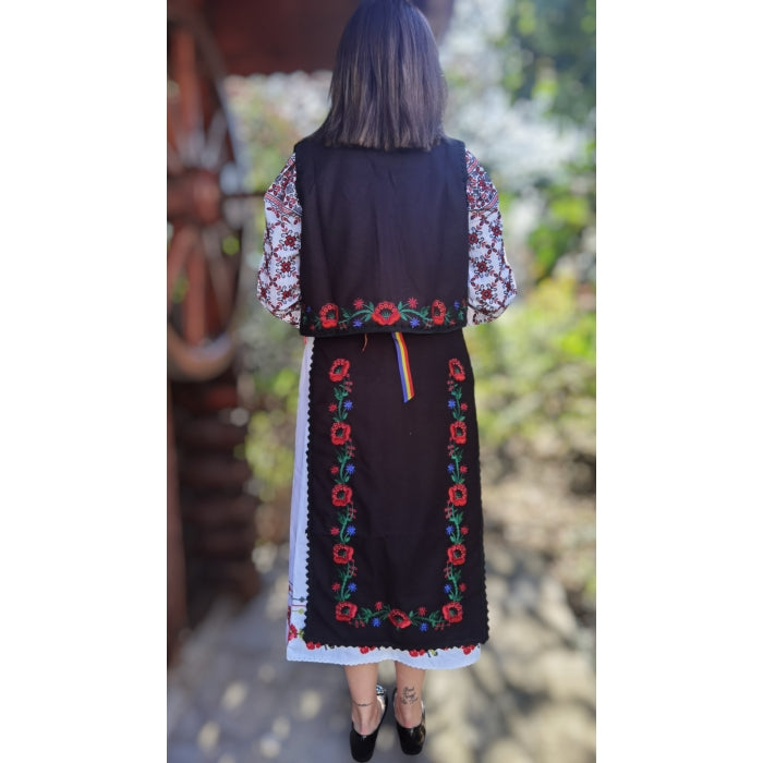 Set Traditional Dama, Vesta, Fota Ana3