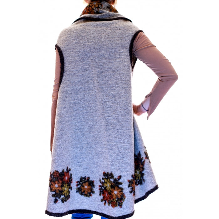 Vesta din lana cu model floral2